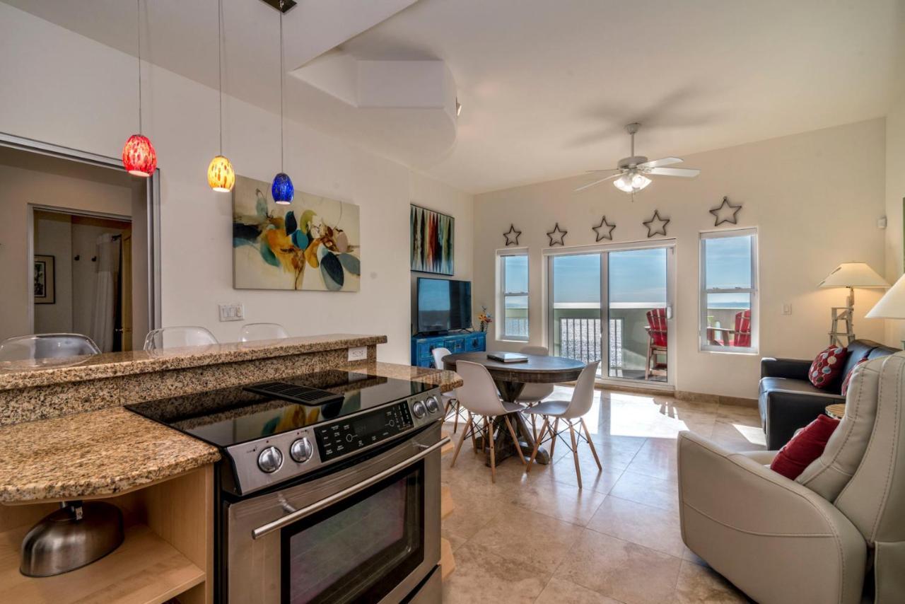 Sea Deuce By The Ocean Apartment Galveston Exterior photo